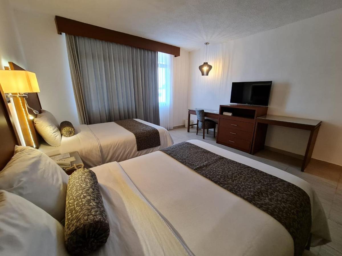 Hotel Marlon Chetumal Bagian luar foto
