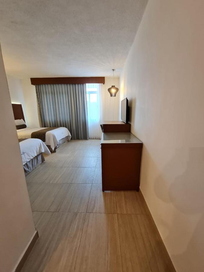 Hotel Marlon Chetumal Bagian luar foto
